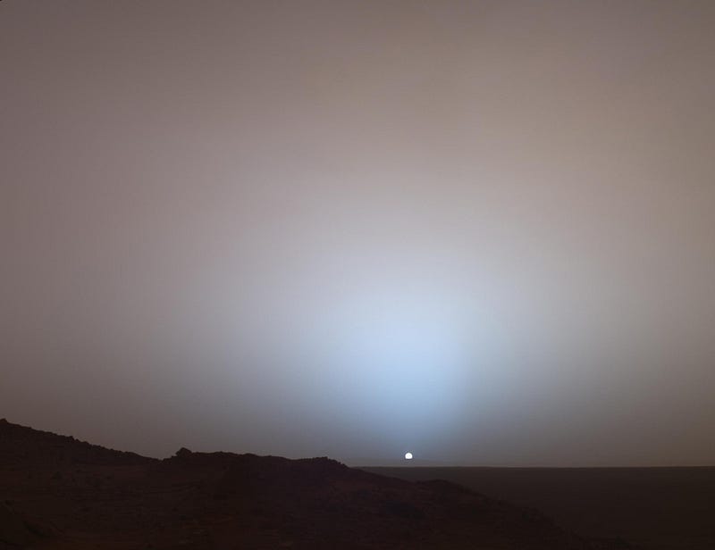 Stunning sunset at Gusev Crater on Mars